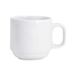 senator Amara Becher mit Eichstrich