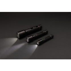 Heavy-Duty USB-Taschenlampe aus RCS recyceltem Aluminium Heavy-Duty USB-Taschenlampe aus RCS recyceltem Aluminium